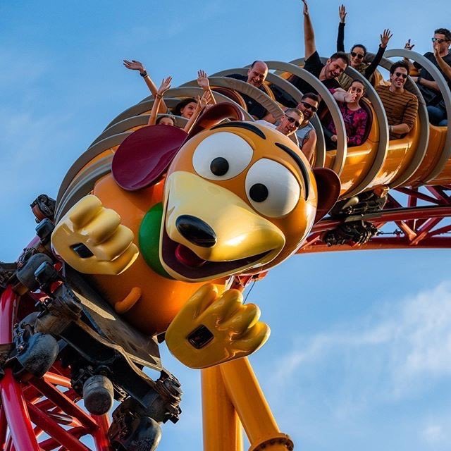 EarlyMagic's tweet photo. It's Friday!! Which means our
NEW episode is available now! We talk our Top 5 Favorite Rides in Disney World. You can listen now on Apple, Podcast, Spotify, Google Podcast or wherever you listen to podcasts. 
@waltandroy
#Disney #waltdisneyworld #disneyland https://t.co/kI4A3kNWPu