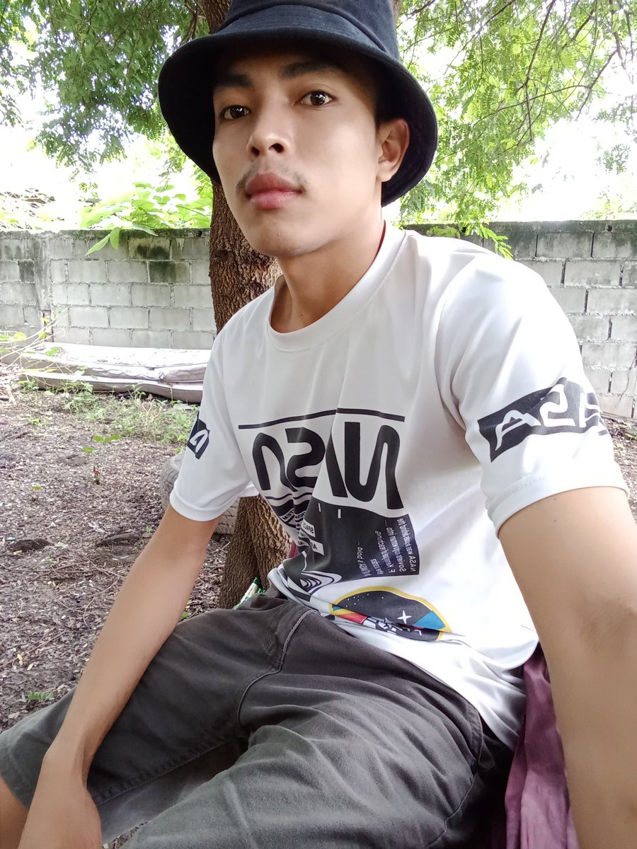tar_jiran's tweet photo. #ก็โสด อยากมีเเฟงงง  #กาญจนบุรี 😍😍 https://t.co/oxSvzU48oh