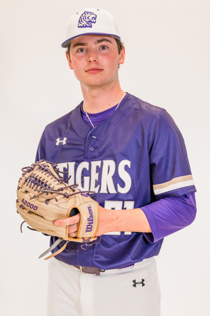 DavidJenkinsYSR's tweet photo. Your SAA Pitcher of the Year is a Tiger. @ltmartin17 is a relentless worker and hard-nosed competitor! https://t.co/hdxtLDedyj https://t.co/hCNcSXnILo