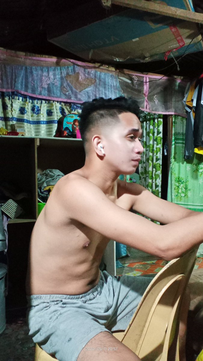 GeraldR02445547's tweet photo. Painitin natin ang gabi mo dali💦🍑.

#AlterDavao https://t.co/9iO3xEo25G