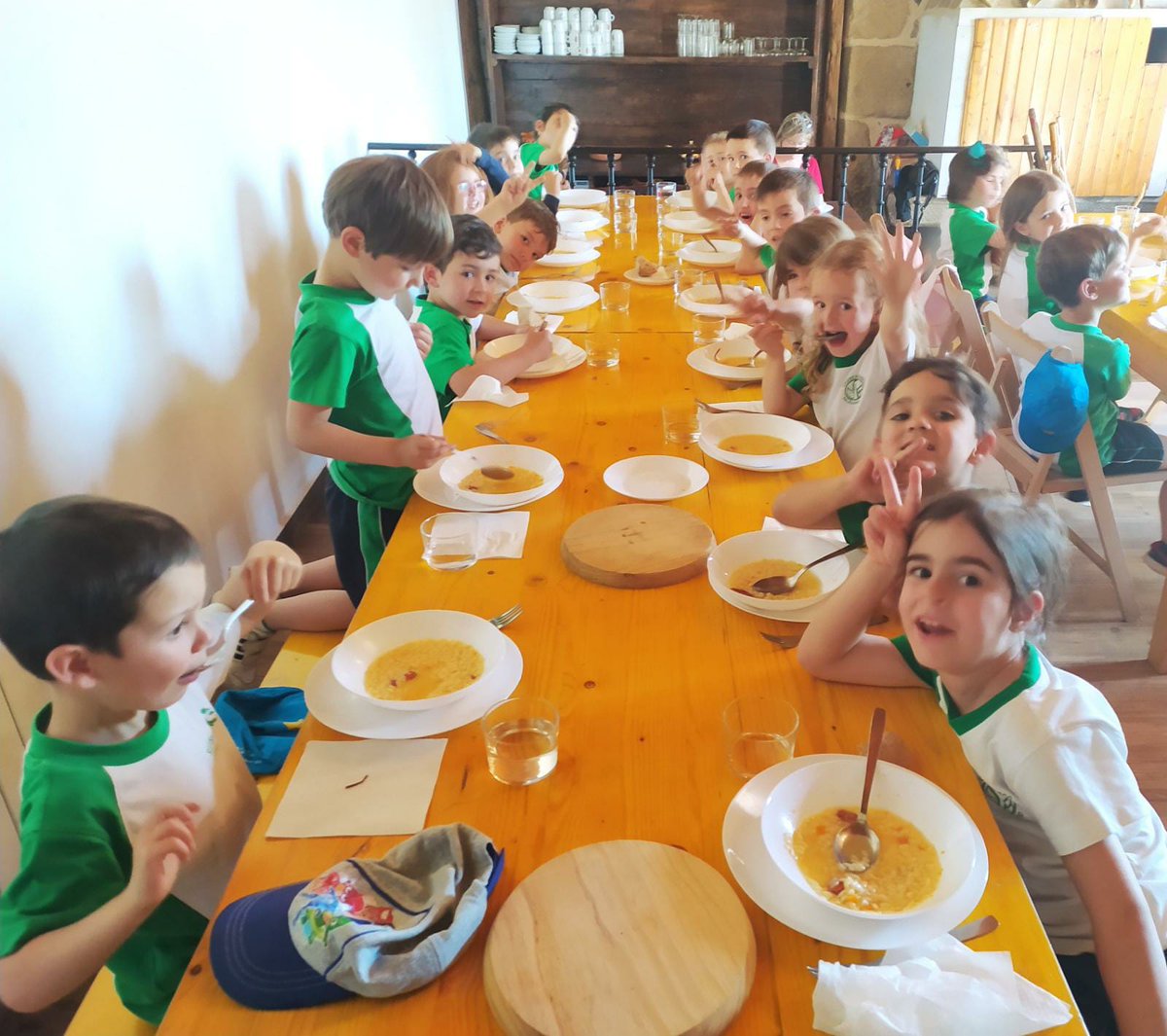 Salesianas Vigo tweet media