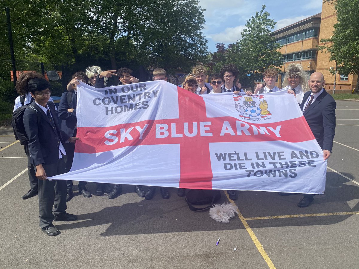 MrLudgate's tweet photo. Some of our year 11s on the last day of school representing the mighty @Coventry_City! #PUSB https://t.co/awpk4ghZ8B