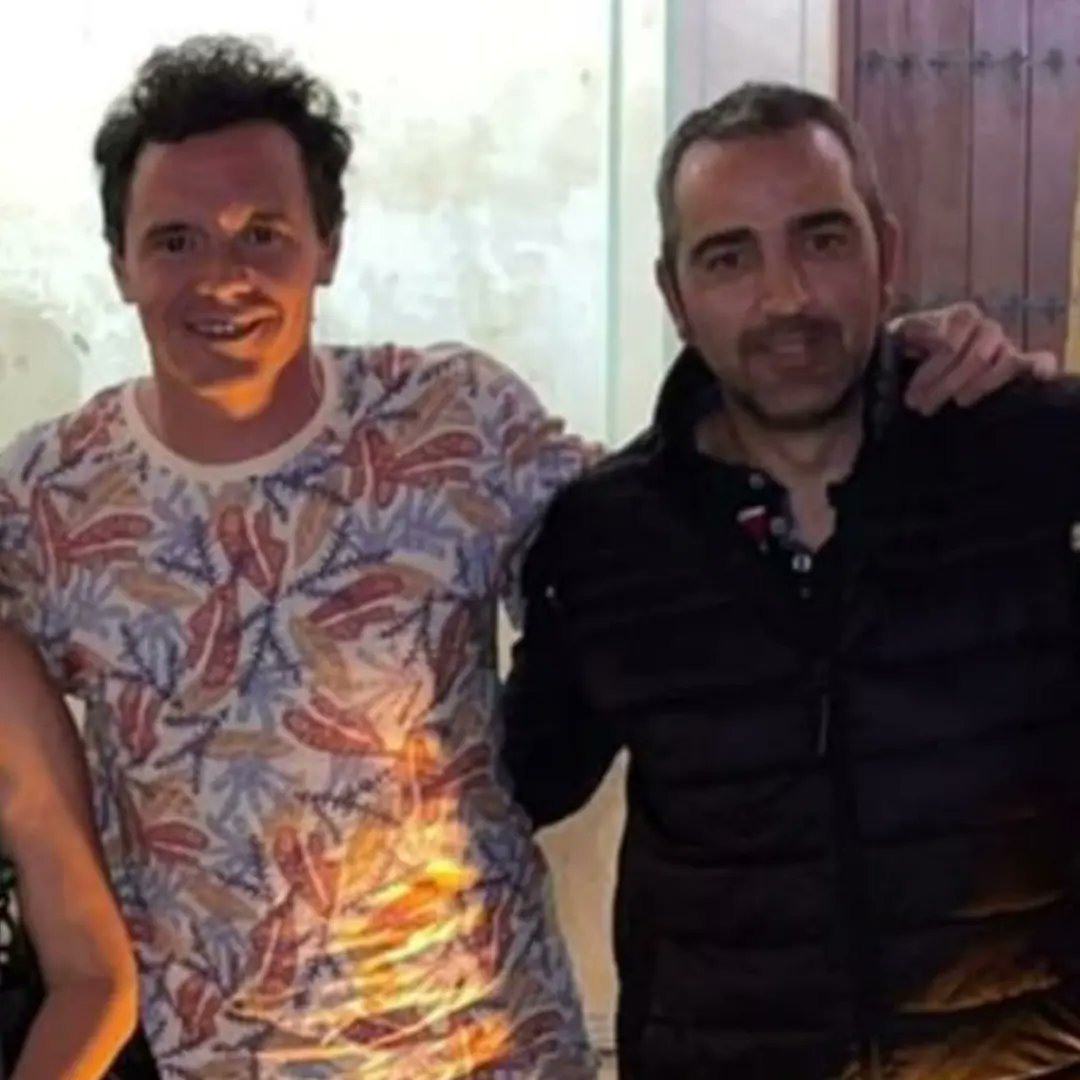 ArrCarretero's tweet photo. Ayer reimos con @rafamazactor ....#fabioloconection un placer volver verte Rafa. https://t.co/RCGKV1mUfW