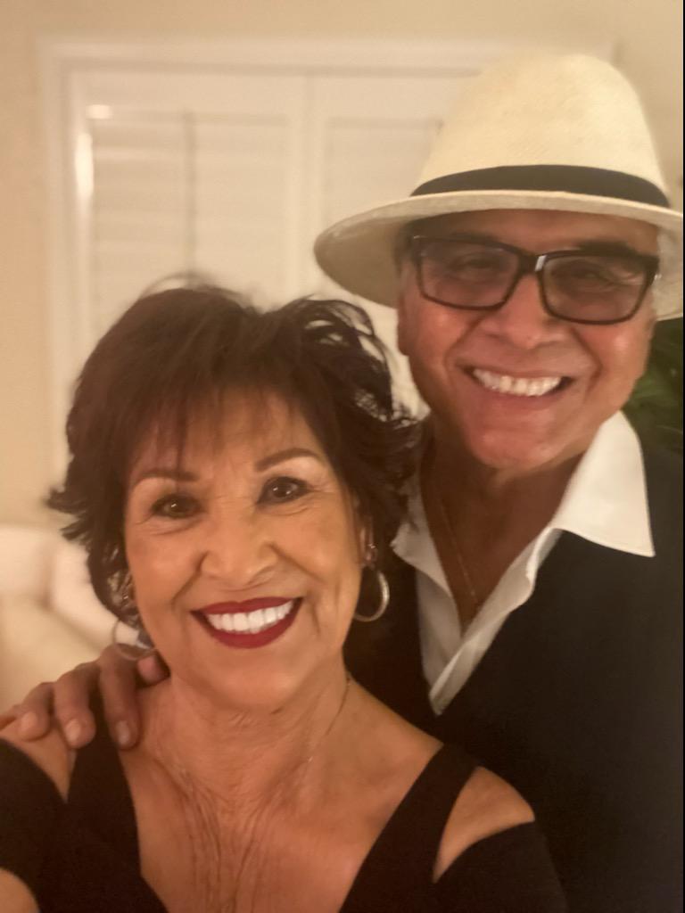 r-m-on-twitter-happy-50th-wedding-anniversary-to-my-parents