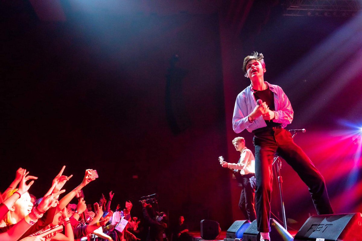 Official_NHCPH's tweet photo. 🎶 Tell us, have we lost our minds again?
We have the feeling you might visit us again
Tell us you will visit us, visit us again
And even though we're waiting for two years
We have a feeling you miss your FILO fans
Tell us you will visit us, visit us again 🎶

📸 aramaytanagon https://t.co/5dYv3YZqHE