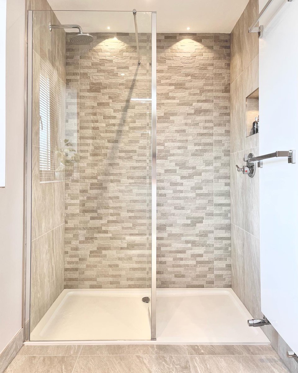 TheTapEndDesign's tweet photo. We recently did this ensuite for a client who opted to keep and reuse their old shower - the shower was an #AXOR one, proof that if you opt for good quality brands from the outset they will last you a lifetime*
#SpendWell #SpecifyWell #SaveLongTerm https://t.co/aUDTXbkwkg