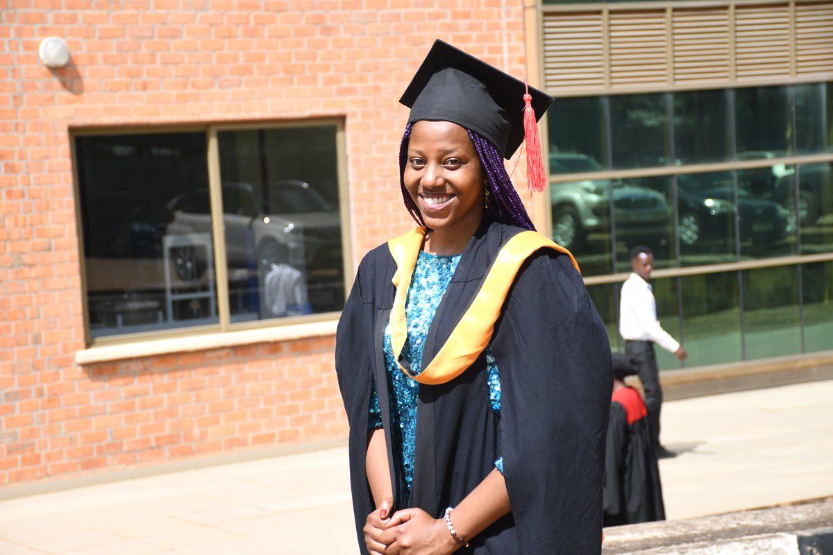 Ngoma_College's tweet photo. Miss Career Eastern Africa 2019 Yvette Mukamwiza has graduated in Information Technology. After completion of three-year studies at @IPRC__Ngoma, she received award of Advanced Diploma during @RwandaPolytec 5th graduation yesterday at Kigali. #RP5thGraduation @NgomaDistrict https://t.co/TZVZEflD0C