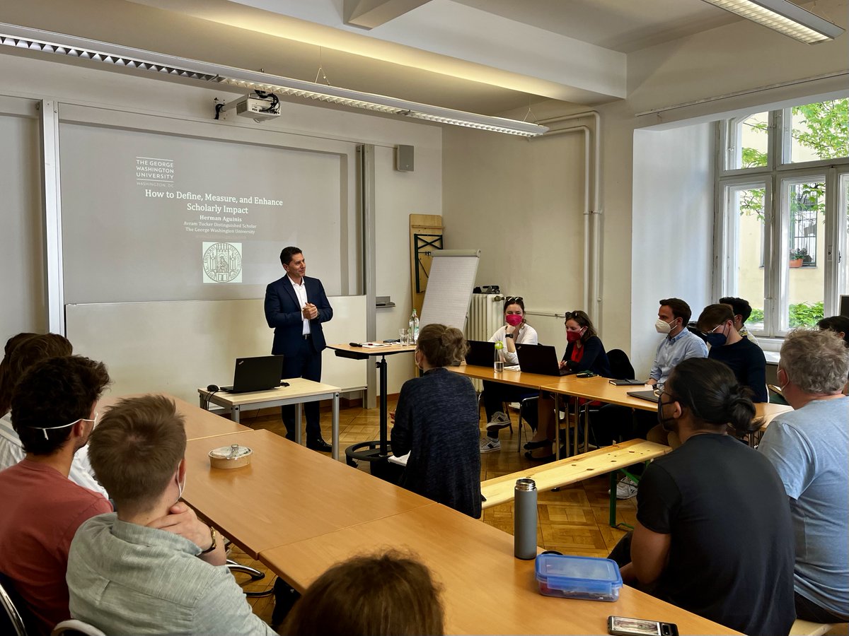ISTO_LMU's tweet photo. How to define, measure, and enhance scholarly #impact? This week’s #ORGSeminar welcomed @HermanAguinis (@GWtweets), president of @AOMConnect. He discussed an academic’s desire to have an impact on different stakeholders. He pleaded for promoting impact beyond scientific impact. https://t.co/71nTTTYLdW