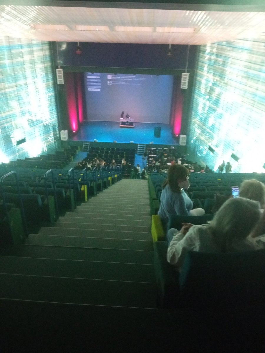 Esto ya comienza a llenarse! #PremiosMandarache