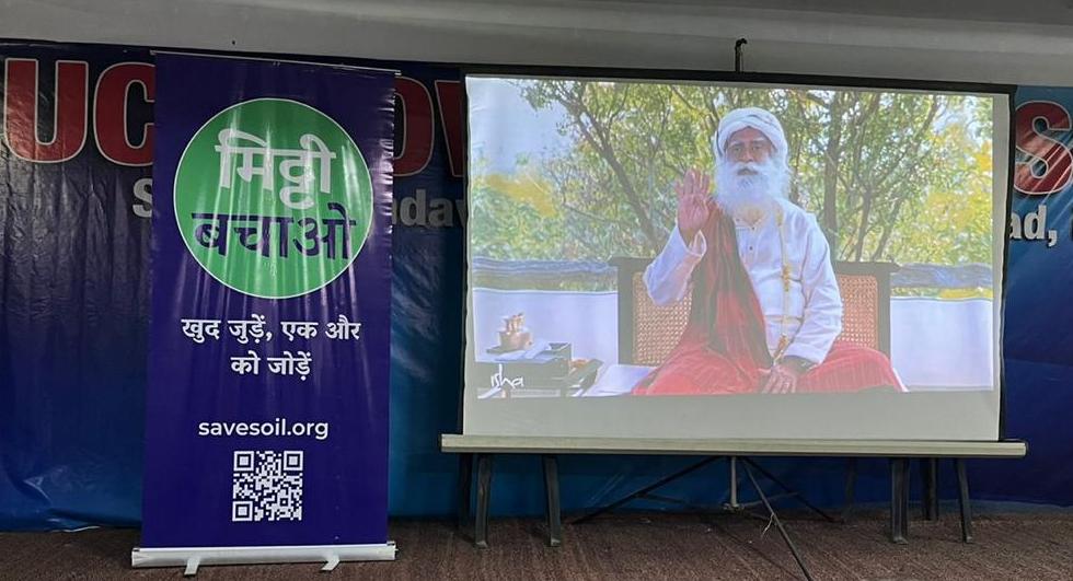 LpsSec9's tweet photo. Today, on Friday, 13th May, 2022, Lucknow Public School, Sec-9 Vrindavan Yojna Branch, welcomed people from Isha Foundation to enlighten the students about Saving the Soil.
#nationaltechnologyday2022
 #admissionsopen #admissions2022 
 #OnlineAdmissions #onlineclasses https://t.co/7hpIMIR0Q3