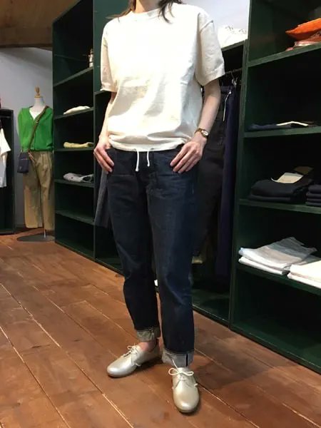 audreyselectsh1's tweet photo. 厚みのある素材だから透け感無しでトップス１枚でもＯＫ！パンツと同じ人気ブランドcaquですよ。
#帯広観光 #セレクトショップ #レディースファッション  #caqu https://t.co/LFXv0EzMvN