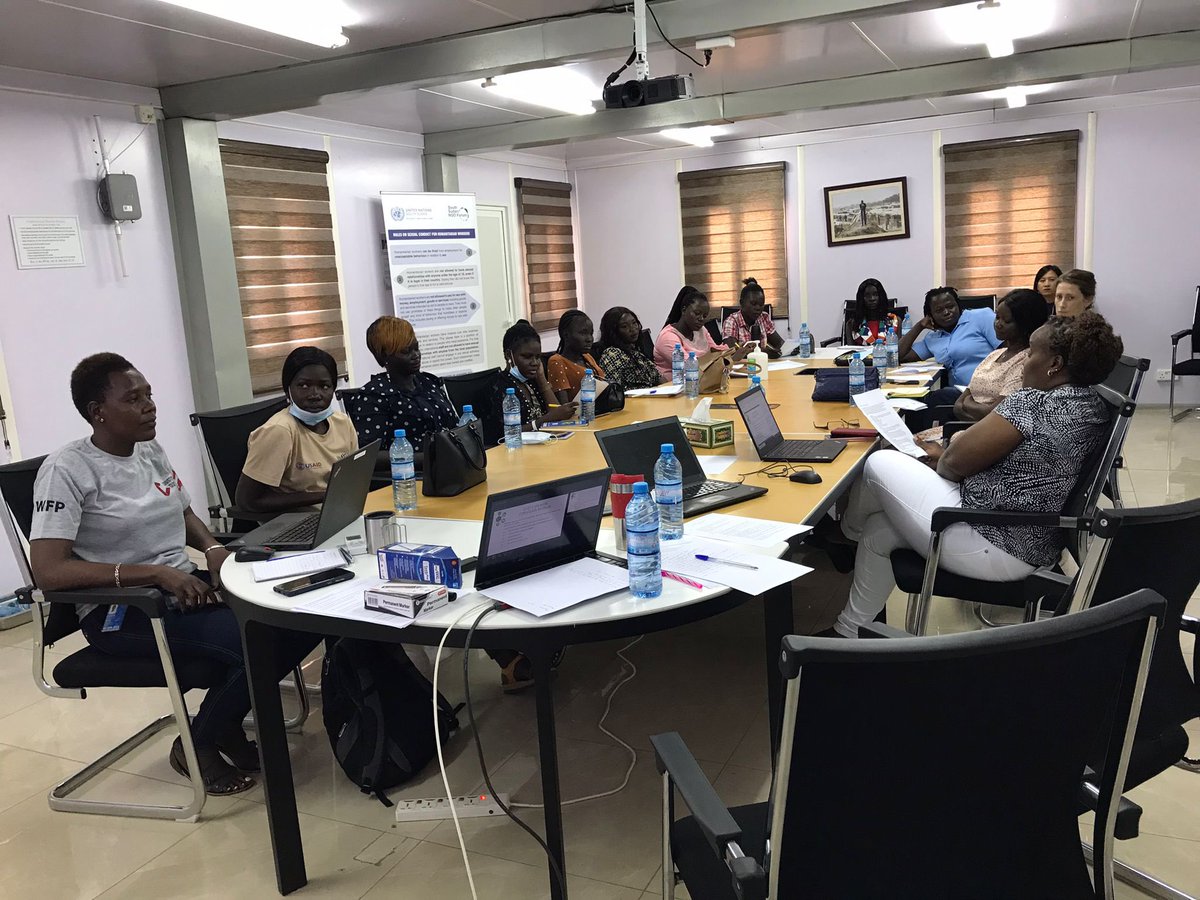 WomenLogsSSD's tweet photo. Extended discussions on-going. #WomenInLogistics #WiLN https://t.co/d4hqXuri3b