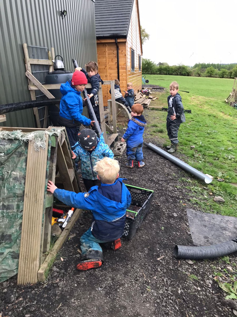 HOPHowies's tweet photo. Last Thursday was a day off from school but it wasn't a day off from learning. This was extremely well engineered. Great team work 👏🏻 @HOPHowies @careinspect @playscotland @ScotChildmind @earlyyearsscot @girfec @wlelc @Thrive_Outdoors @ELCScotGov @ScotOutdoor @WL_STEM https://t.co/jqC78N6rLN