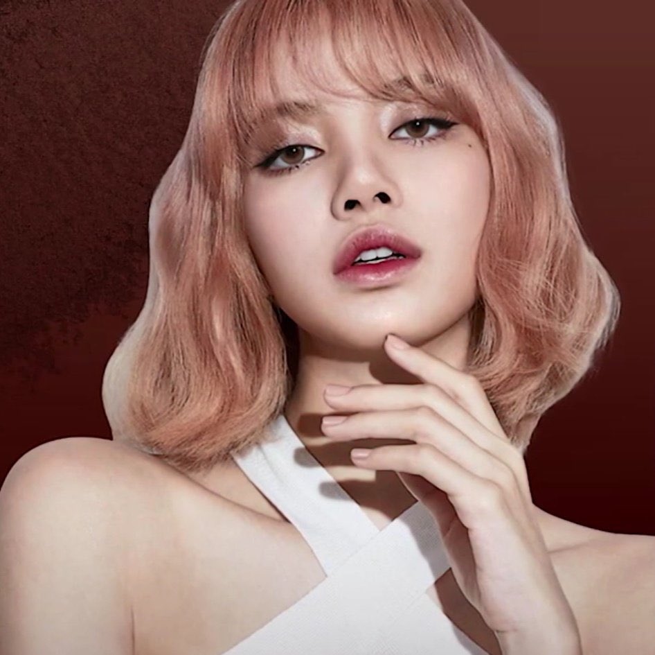 LaliceUpdates's tweet photo. barbie 💕💕💕

#LISA X OLENS https://t.co/taGB5leCYC