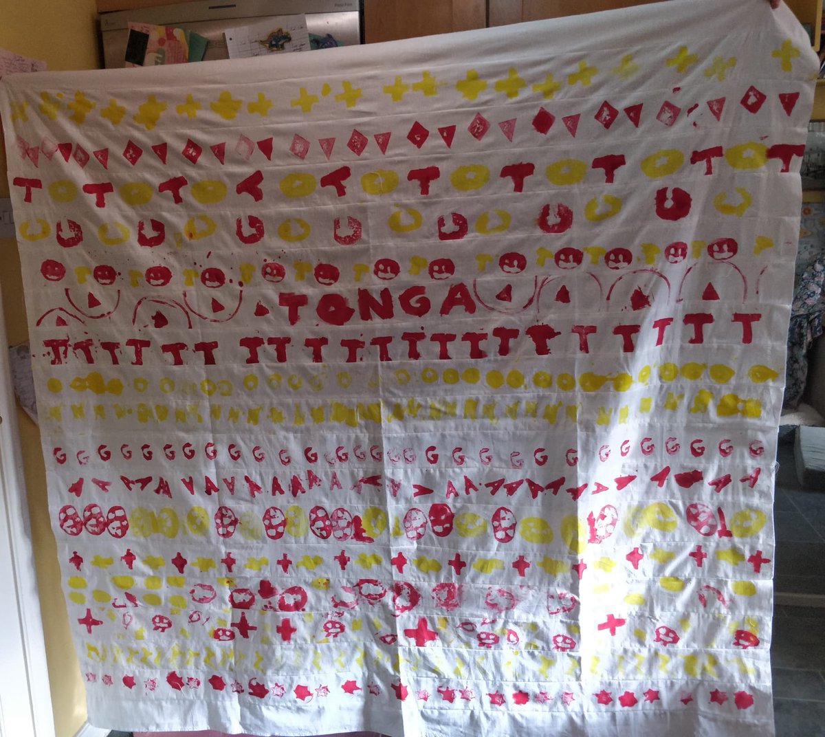 5thhitchin's tweet photo. As we pack up for DAW, here’s the amazing Tongan tablecloth created by the Beavers and Cubs for our tea party for the Queen! https://t.co/PlLtEpYhEO