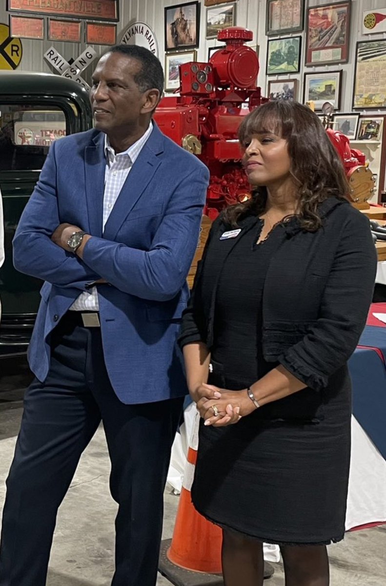 BurgessOwens's tweet photo. Kathy Barnette is a friend and a powerful voice for the conservative movement. The coordinated attacks to discredit her are shameful.I know Kathy can win in November. I am proud to support her and look forward to working with @Kathy4Truth when she is elected in November! https://t.co/VLYvLcPM5q