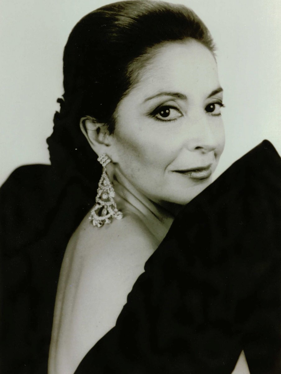 ElOjoCriticoRNE's tweet photo. Acabamos de conocer la muerte de la gran mezzosoprano Teresa Berganza a los 89 años. Mandamos un fuerte abrazo a su familia y amigos. Nos deja una artista indispensable. https://t.co/JAE6zkrs91