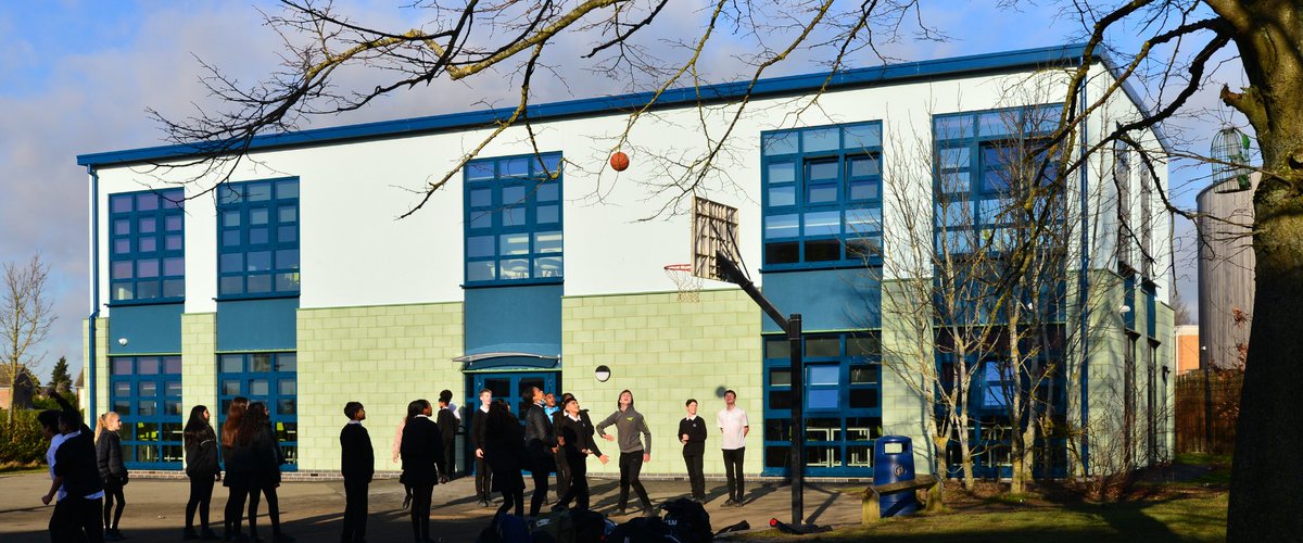 WernickGroup's tweet photo. "I wanted people to see this as a permanent building &amp; that is exactly what we have achieved." Gartree school in #Leicestershire gave us their thoughts on a new modular block, designed to match the existing school.

https://t.co/NempTWUIkM

#modularclassrooms #education #schools https://t.co/562gBqRidO