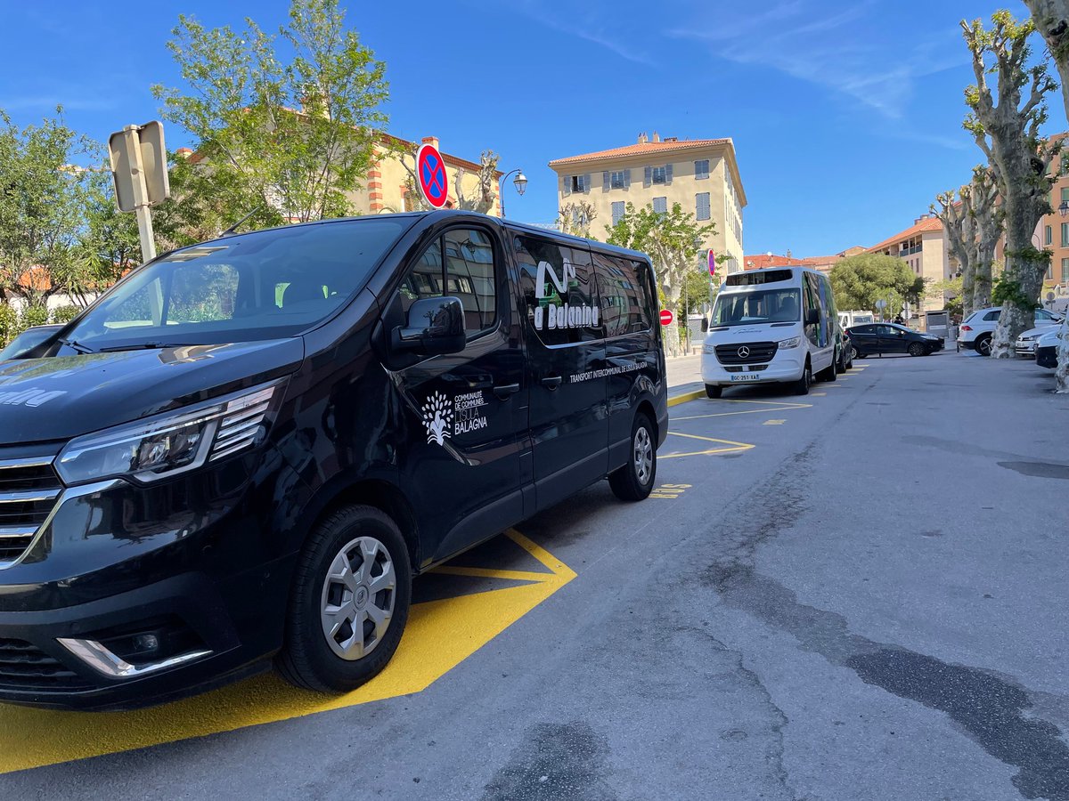 CCIRB's tweet photo. 🚌 𝗔 𝗕𝗮𝗹𝗮𝗻𝗶𝗻𝗮 🚌

✅ C’est parti pour la régie de transport en commun intercommunal !

🔃 Découvrez nos 𝟭𝟭 𝗹𝗶𝗴𝗻𝗲𝘀 de transport en commun qui desserviront l’ensemble des communes de notre territoire dès ce lundi 16 mai 2022. https://t.co/HFLWnptCum