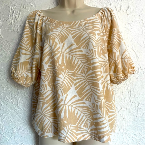 MDLCollection's tweet photo. So good I had to share! Check out all the items I'm loving on @Poshmarkapp #poshmark #fashion #style #shopmycloset #philippemodel #loft #anthropologie: https://t.co/cl4QbnjoRc https://t.co/lpcKTPLaDR