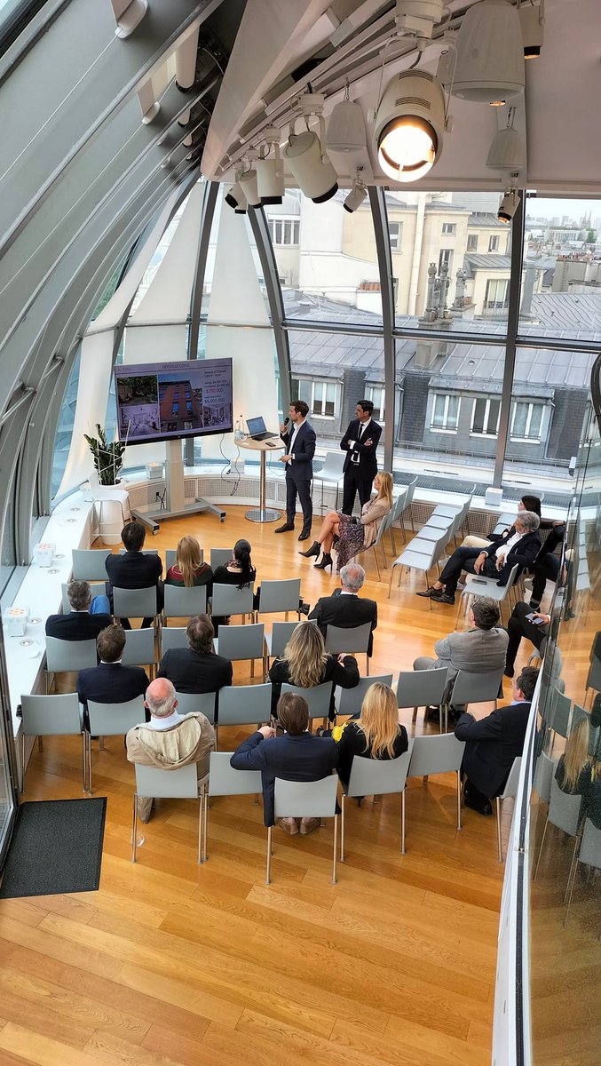Ce soir dans le Rooftop : 
"Immobilier. Comment bien acheter à New York en 2022"
Avec De Tilly Real Estate et French Morning
Merci à Romain Poirot, alsacien de New York 
detillyrealestate.com