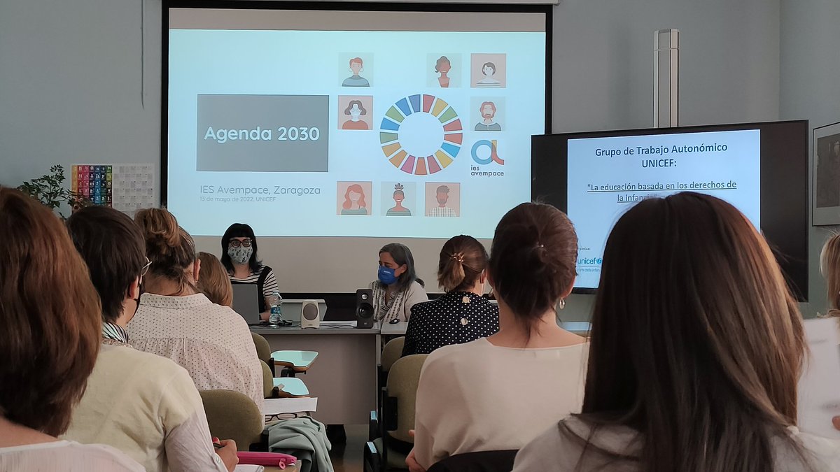 IvanHerediaEdu's tweet photo. Comenzamos con las experiencias de centros educativos, de la mano de @evampace del @IESAvempace de #Zaragoza 

#ODS #educación https://t.co/6vQKTNDPt2