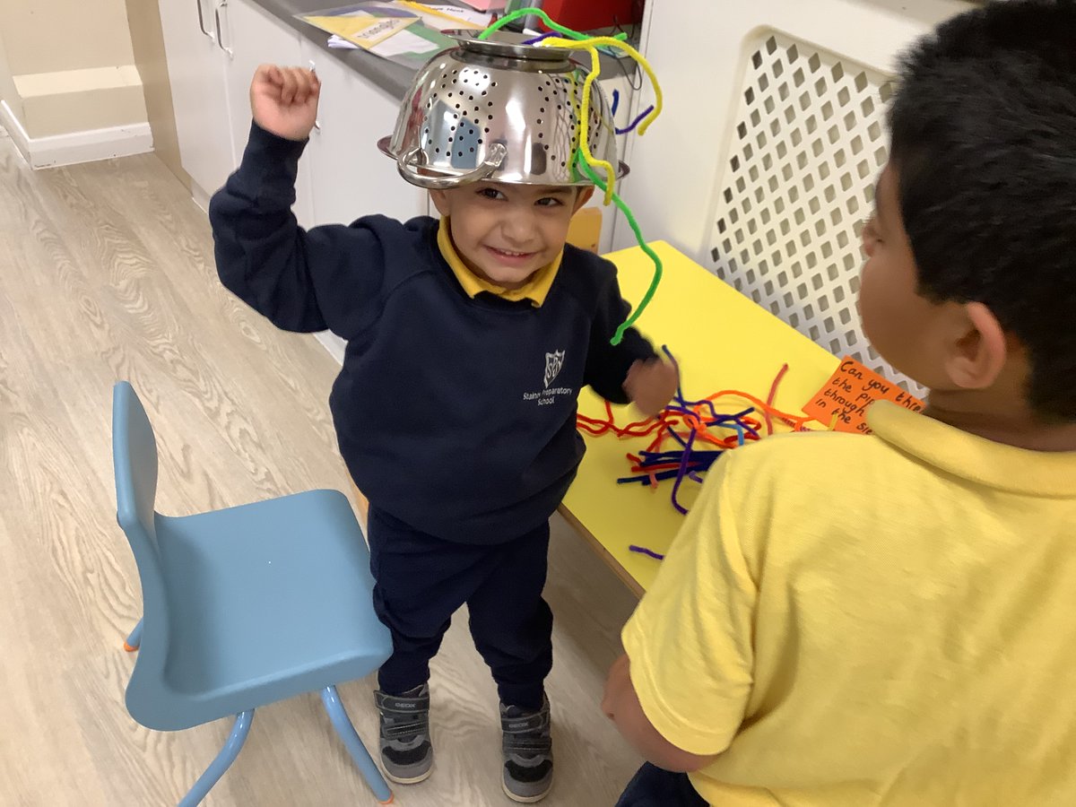 StainesPrepNurs's tweet photo. #StainesPrepSunflowers have been strengthening their hand muscles through fingers gym activities. #StainesPrepEarlyYears https://t.co/2cBYeGH2jf