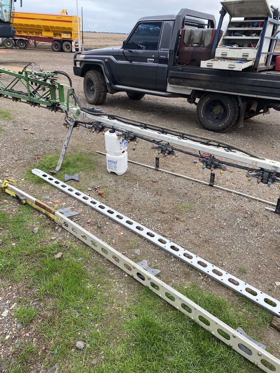 Stew hamilton tweet media