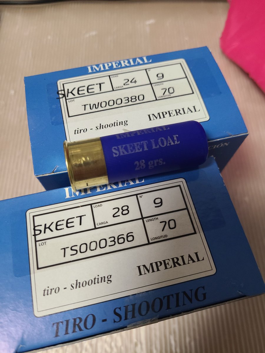birdhead_UK10's tweet photo. 28g装弾て幾らなんですか？と聞いたら100発買っても悩む値段差じゃなかったので買ってみました。Auto5で撃比べして回転に差があるか試してみます。
#Auto5 https://t.co/A3k48hfDGo