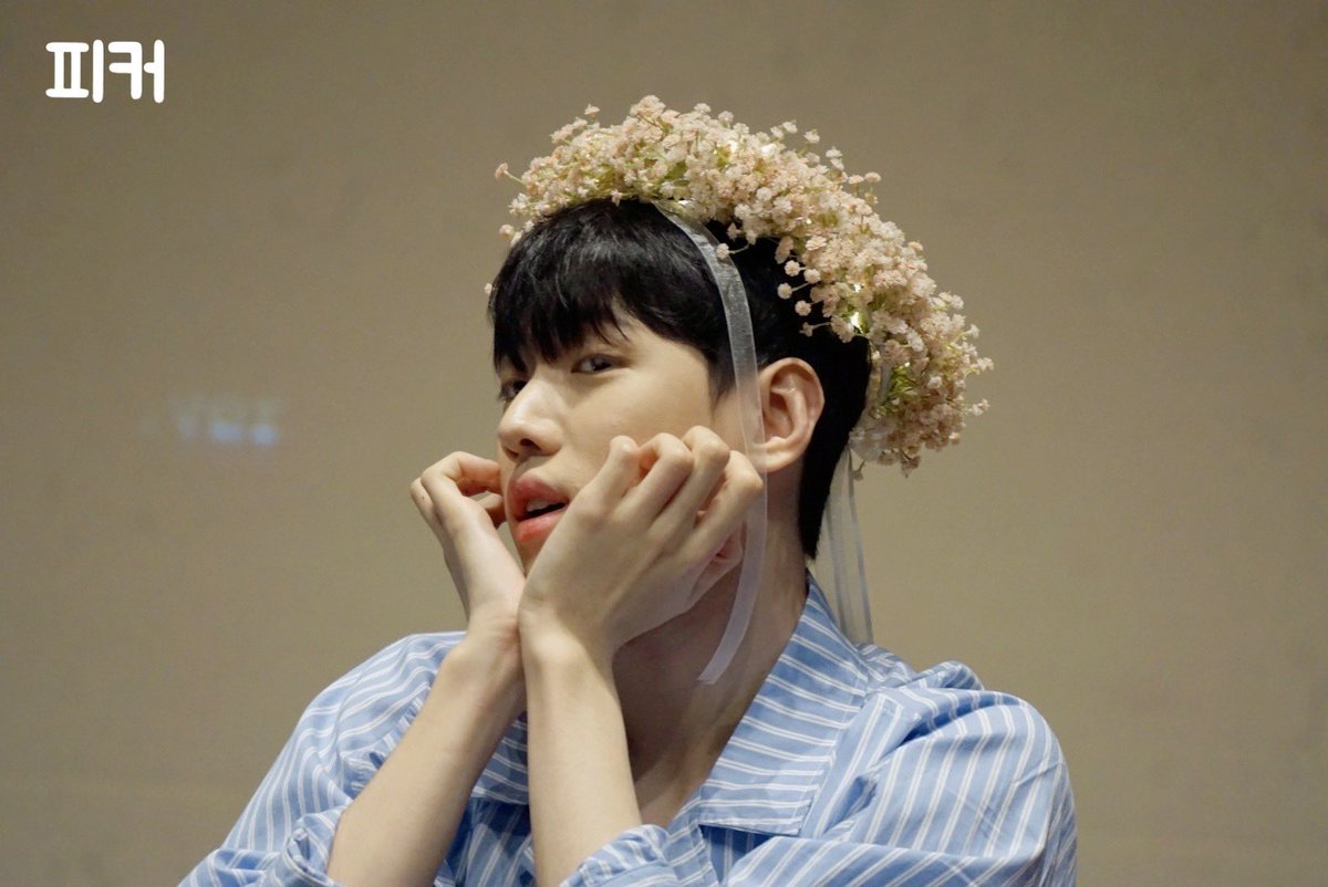 formyjaechan's tweet photo. 20220513 원더월 대면 팬싸 
🌷 https://t.co/wrevcJL1IL