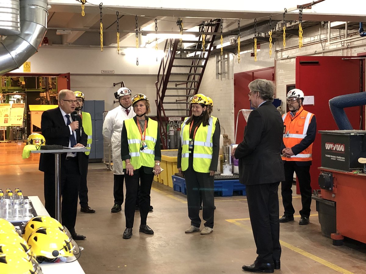 Commissioner <a href="/ThierryBreton/">Thierry Breton</a> visits <a href="/VTTFinland/">VTT</a> Bioruukki Pilot Centre. We are so excited about the opportunity to present how technology scale up can support industry competitiveness <a href="/TuaHuomo/">Tua Huomo</a> @turunen_erja Pekka Tiitinen