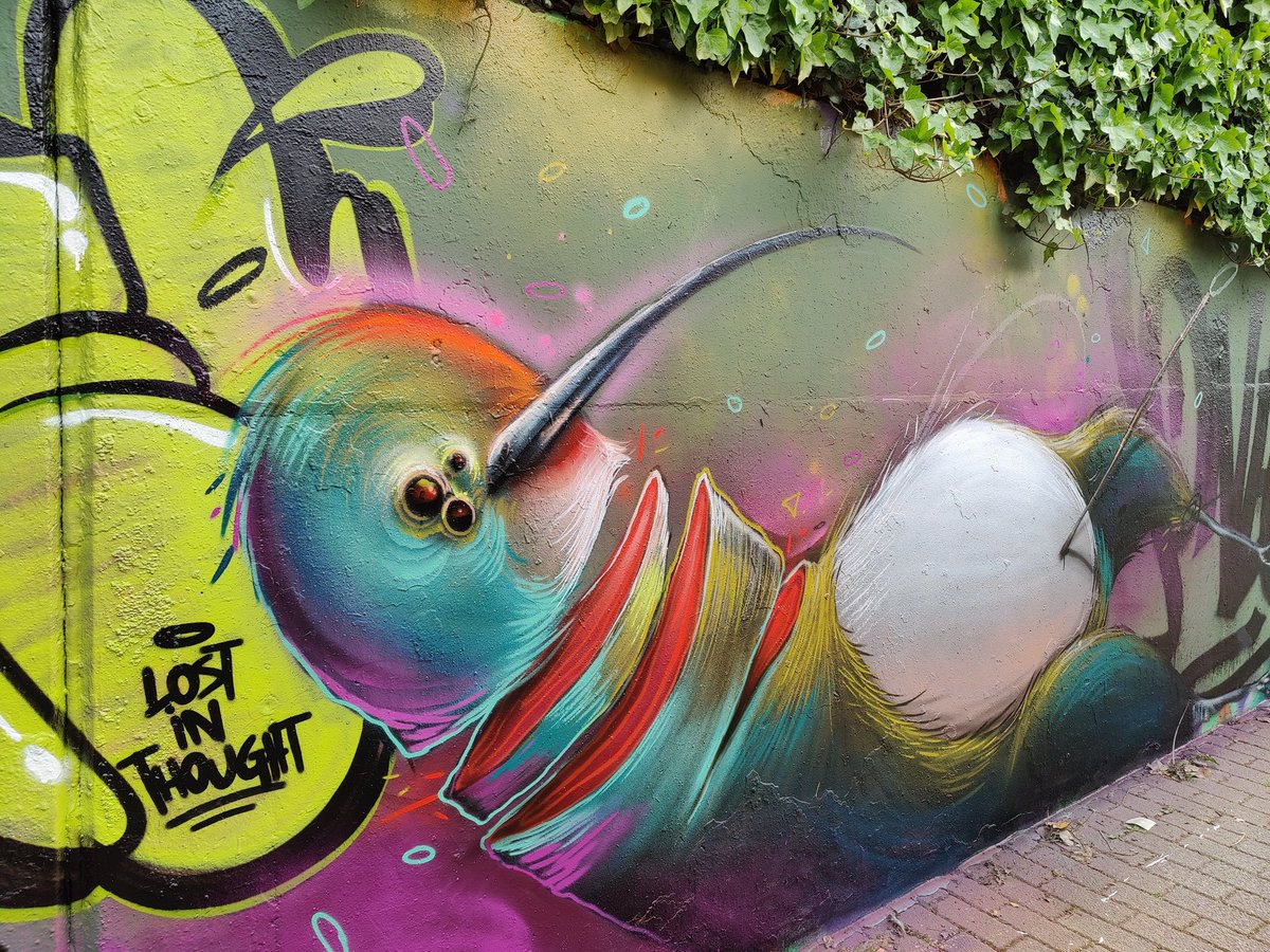 bosmaus's tweet photo. Crypto down, spraycans up! Yesterday's tribute jam for a good friend we lost.. #ripjones #DieHardCrew #graffiti #StreetArt #HK #flybirdsdontdie one love 🖤 https://t.co/TY7crqrG5F