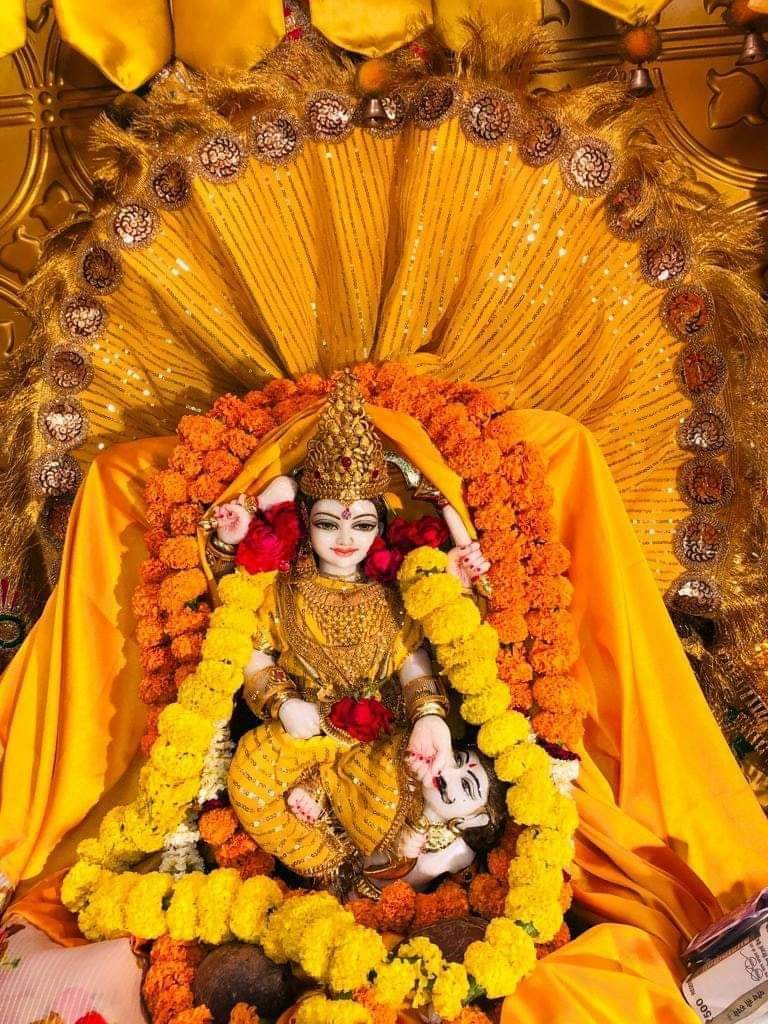 baglamukhipuja's tweet photo. माँ बगलामुखी आप सभी पर अपनी कृपा और आशीर्वाद बनाए रखें। जय माँ बगलामुखी। https://t.co/QCPi0myLyd