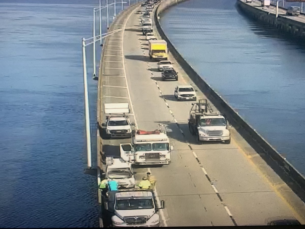 A new crash on the Bayway I-10 EB. Take the Causeway this morning if you are heading to Daphne from Downtown Mobile. 

No issues WB. 

FOX10 News
