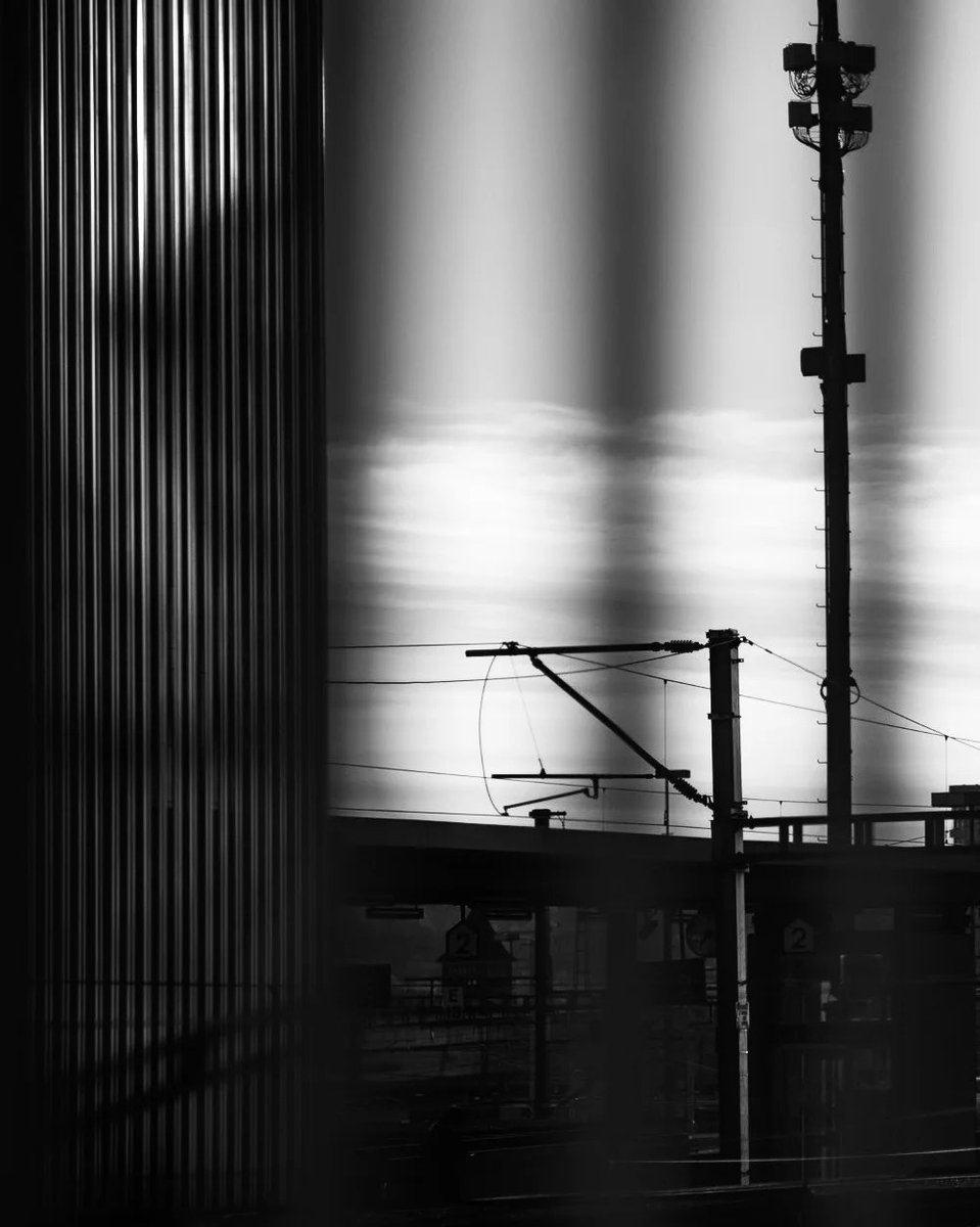 repfl's tweet photo. Discover the Little Big City

#kreis5 #hardbrücke

Walking around my Home Town and see it with my Eyes

#Zurich #Switzerland #Streetphotography #blackandwhitephotography #leicam11 #leicaswitzerland https://t.co/nJAwV4p29C