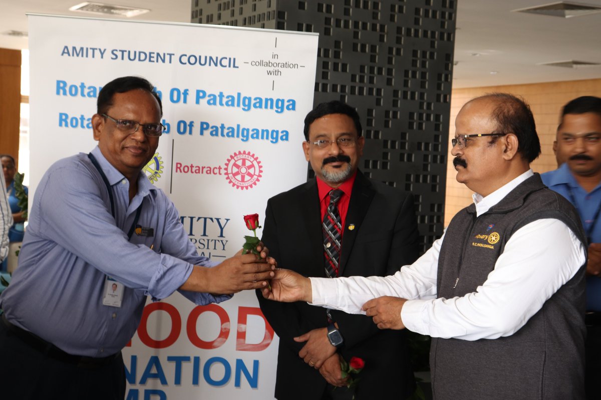 AmityUniMumbai's tweet photo. #AmityForSociety
Amity University, in collaboration with the Rotary and Rotaract Club, Patalganga, has recently organized a Blood Donation Drive, at the campus.
#AmiCommunity #blooddonationdrive #RotaryClub #HealthandWellbeing #societywellbeing #AmityUniversityMumbai https://t.co/CleQ5Xc95x