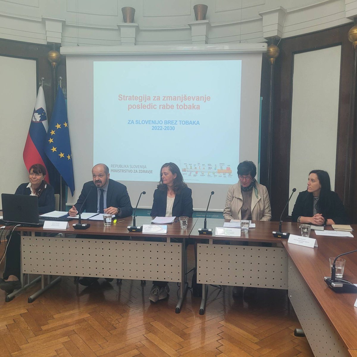 📢 NK na <a href="/MinZdravje/">Ministrstvo za zdravje</a> : Strategija za zmanjševanje posledic rabe tobaka - Za slovenijo brez tobaka 2022-2030.  🚭 1/6