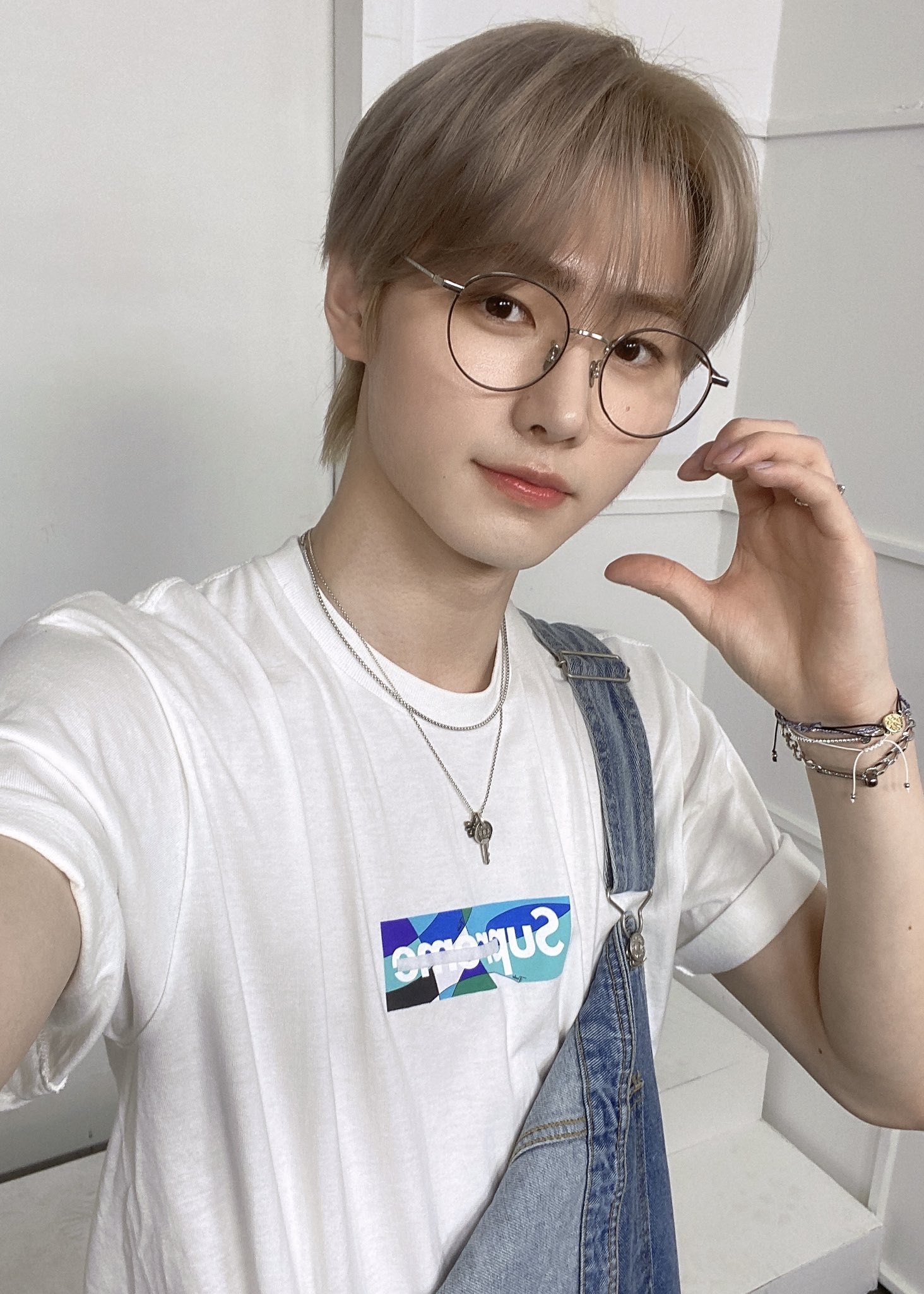 FSobjbCaQAAyc5J?format=jpg&name=large