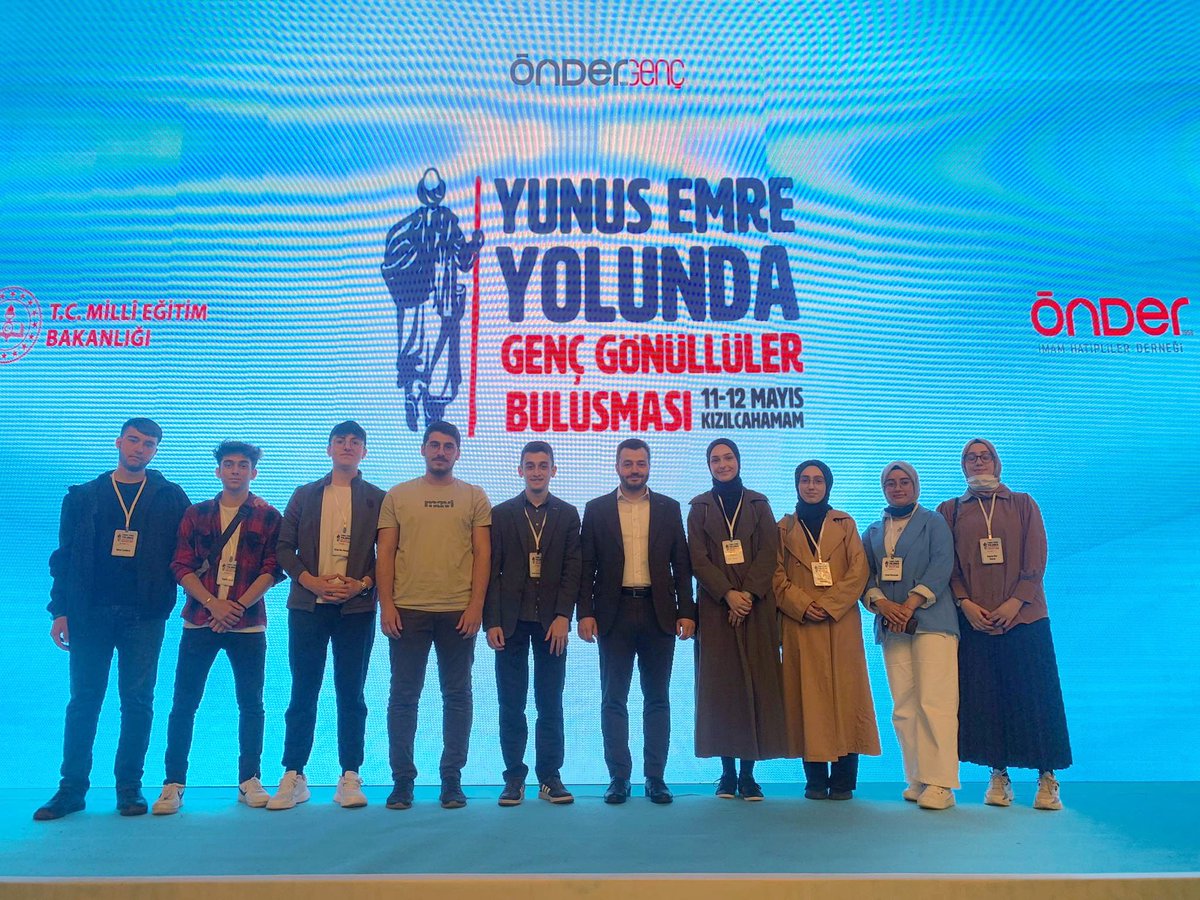 GencTihmender's tweet photo. @OnderGenclik'in düzenlemiş olduğu #YunusEmreYolunda Genç Gönüllüler Buluşması'na katılım sağladık

Ankara Kızılcahamam da gerçekleşen buluşmaya Numan Kurtulmuş, Gençlik ve Spor Bakanı, Milli Eğitim Bakanı başta olmak üzere bir çok kıymetli isim katıldı.
#GençGönüllülerBuluşması https://t.co/iR9aKOyayw