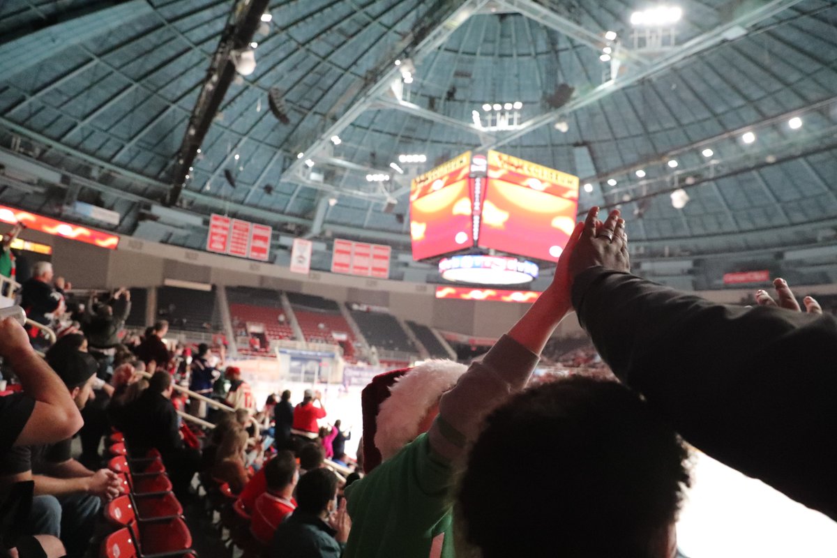 CheckersHockey's tweet photo. We're fired up about coming home, so how about this

One person who follows us and retweets this will get two tickets to Saturday's game! https://t.co/LopCor3HUA