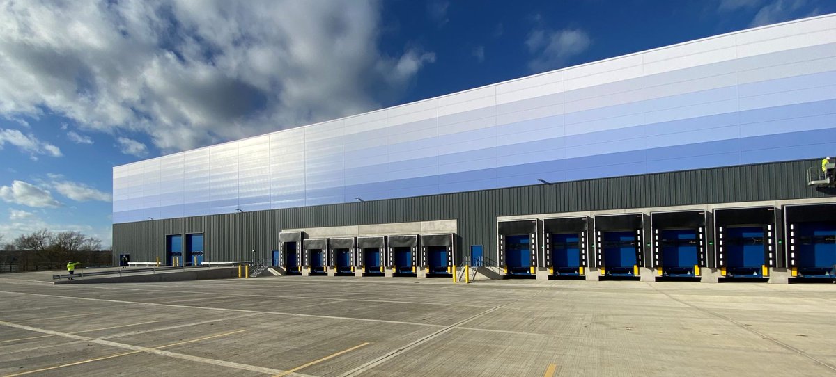 KT_Associates's tweet photo. On behalf of our client, @GLP_Europe, KTA has provided M + E services design for 2 speculative units at G-Park, #MiltonKeynes.

The project team included:
Lysander (image credit)
@ReadieTweet
@KAM_PCL
@Chetwoods
@hydrocknews 

Click here for full details: 
https://t.co/l7LtNYwgbV https://t.co/DdzbOnO4pJ