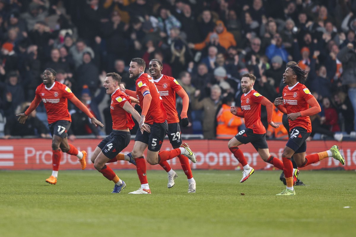 MirrorEFL's tweet photo. Luton come out on top in new Championship study as West Brom slump is laid bare

https://t.co/rOVkeNbVBg https://t.co/AMLWXUF8Qr