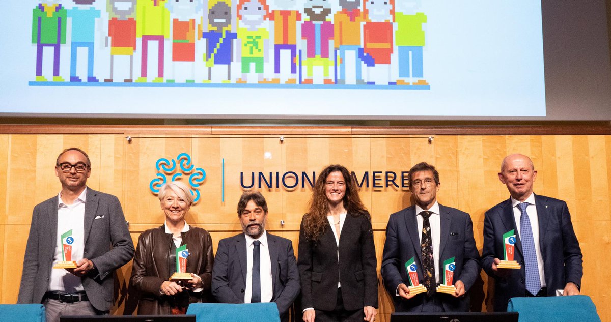 🏆Il Premio nazionale per le #competenzedigitali di #RepubblicaDigitale anche sul portale di <a href="/DigitalSkillsEU/">Digital Skills EU</a>! 
🔎Leggi l'articolo qui👉 digital-skills-jobs.europa.eu/en/latest/news…