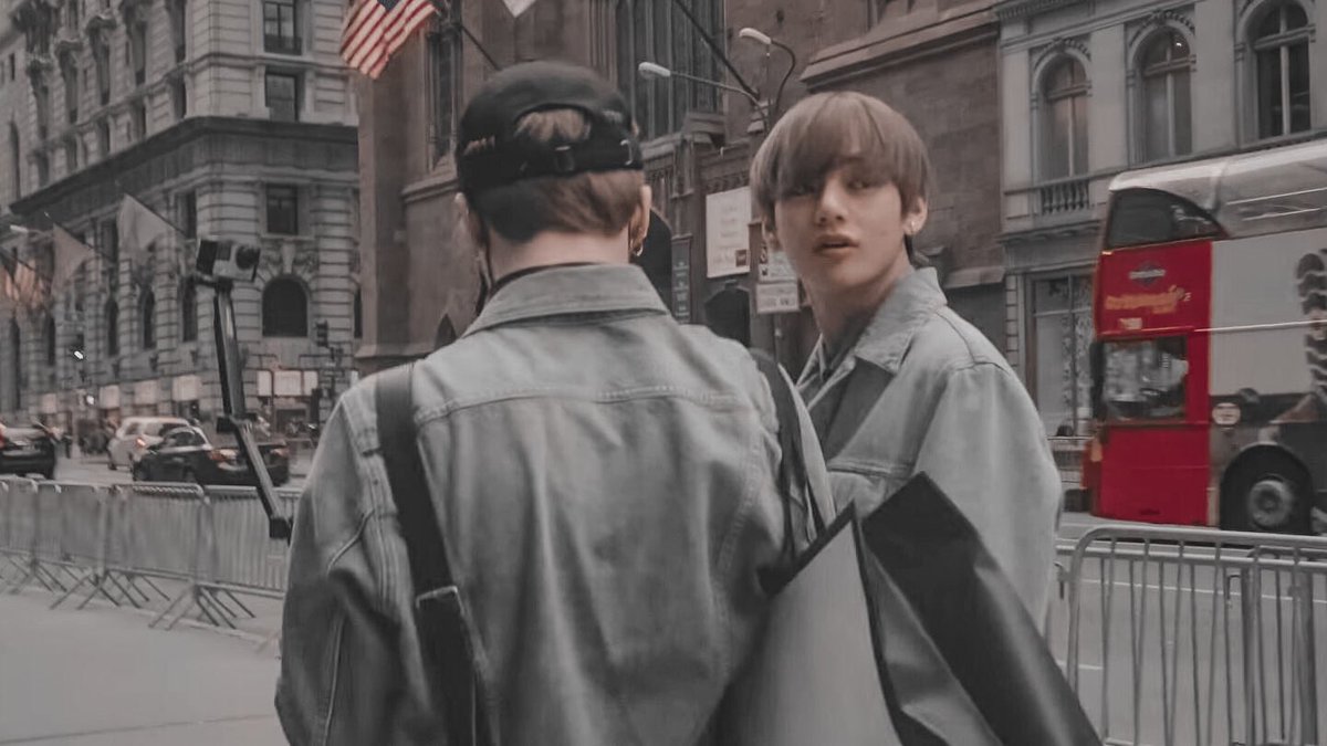 it's a vmin thing to wear matching clothes ♡