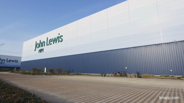 KT_Associates's tweet photo. #TB | @JohnLewisRetail, Milton Keynes 📍

- Four national #distribution centres
- Total facility space in excess of 28,000m²
- Full developer base build and tenant fit out
- Rainwater harvesting and solar thermal for each building

Image credit: Knapp

#johnlewis #solarenergy https://t.co/8cONPXnZ3j