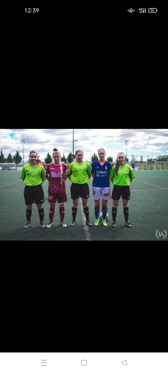 4 años hacen ya de este dia...
Aún no erais conscientes de toda la capacidad q teniais  y de todo lo q ibais a ser capaces de conseguir con vuestra  trabajo.
Hoy en día , ya estáis entre las mejores arbitras  de España. Muy contento de haber sido parte de vuestro camino inicial.