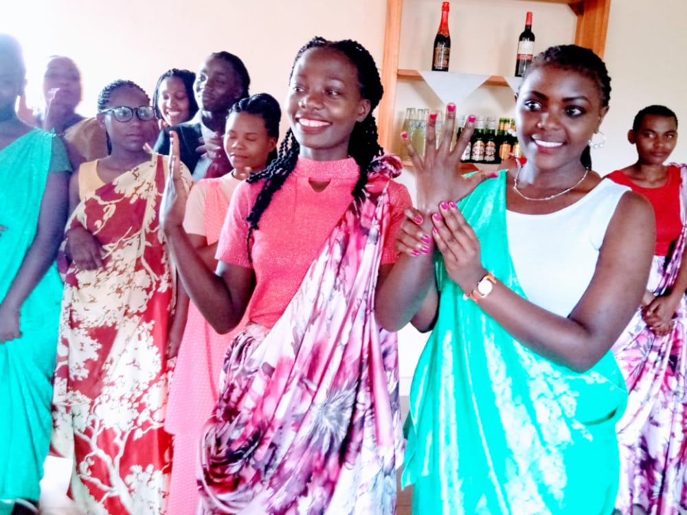 SACCA_Rwanda's tweet image. Empowering youth through vocational training is our current key priority at #StreetsAheadtrainingCentre!
Today,  SACCA’s cohort 7 #ENABLE #Livelihoodproject   funded by @WJRelief , students having final practices and ready to go for an internship.