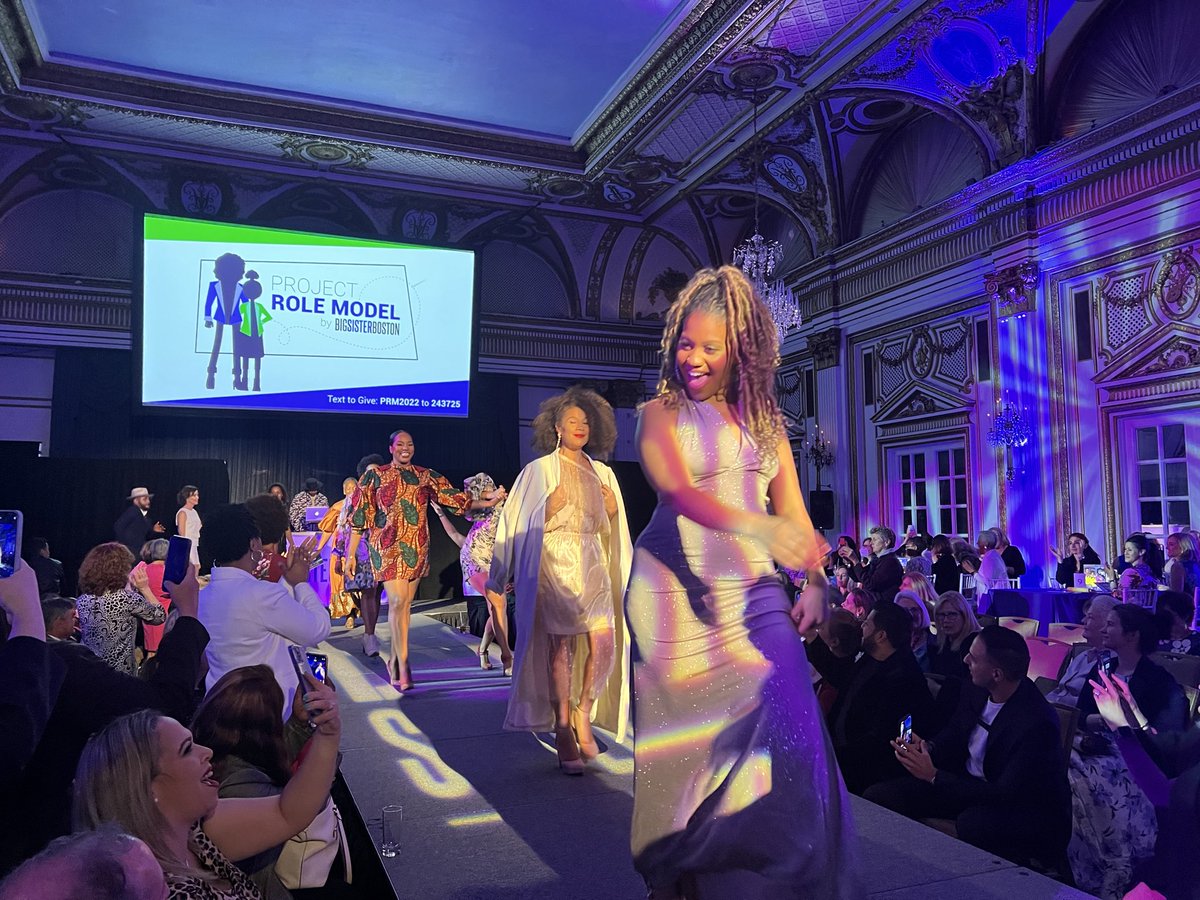 SuperBaston's tweet photo. It was great to see so many familiar faces at the event & on the runway @BigSisterBoston #projectRoleModel! 👏🏽👏🏽👏🏽❤️@juliaforboston @MakeebaMcCreary https://t.co/dc82CGLgYi
