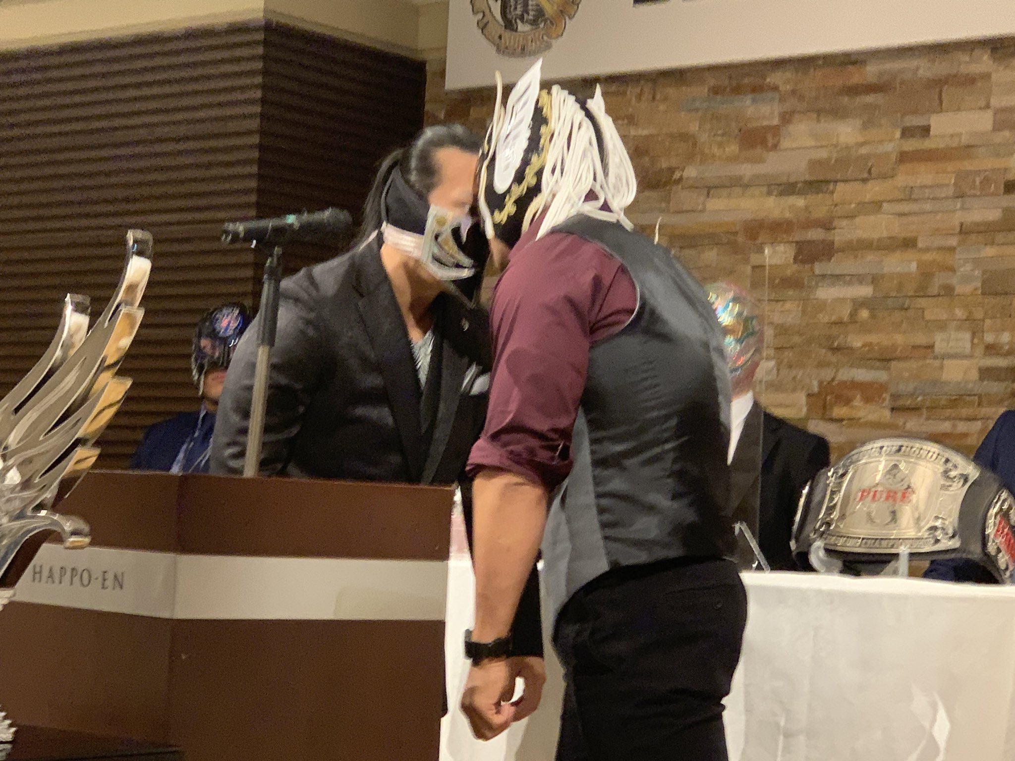 新日本プロレスリング株式会社 Al Twitter 新日本プロレスワールドにて 無料 生配信 Super Jr 29 開幕記者会見 Douki とデスペラードが一触即発 視聴アドレスはコチラ T Co Xbj3y8eruq Bosj Njpwworld T Co V5edy472 Twitter 新日本プロレスリング株式会社 Al Twitter 新日本プロレスワールドにて 無料 生配信 Super Jr 29 開幕記者会見 Douki とデスペラードが一触即発 視聴アドレスはコチラ T Co Xbj3y8eruq Bosj Njpwworld T Co V5edy472 Twitter