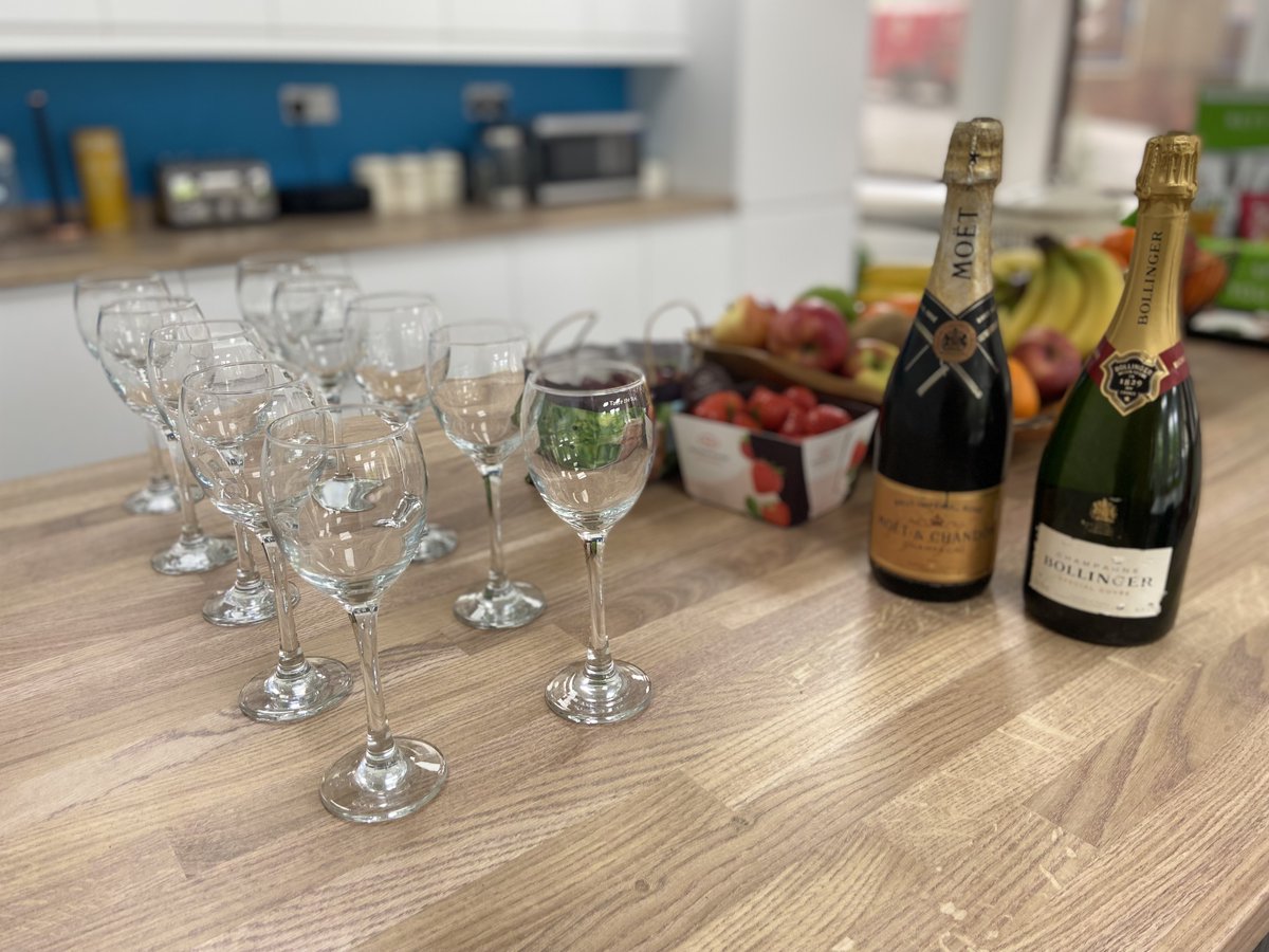 jonleanetwork's tweet photo. Cause for celebration! Our very brilliant paralegal Radosveta Stoeva has been offered a trainee solicitor contract with us starting next month. We’re delighted to continue to support her in her career and wish her the very best of luck. #jonathanlea #thejonathanleanetwork https://t.co/ZirfxXfG7d